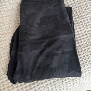 Black Camouflage Leggings